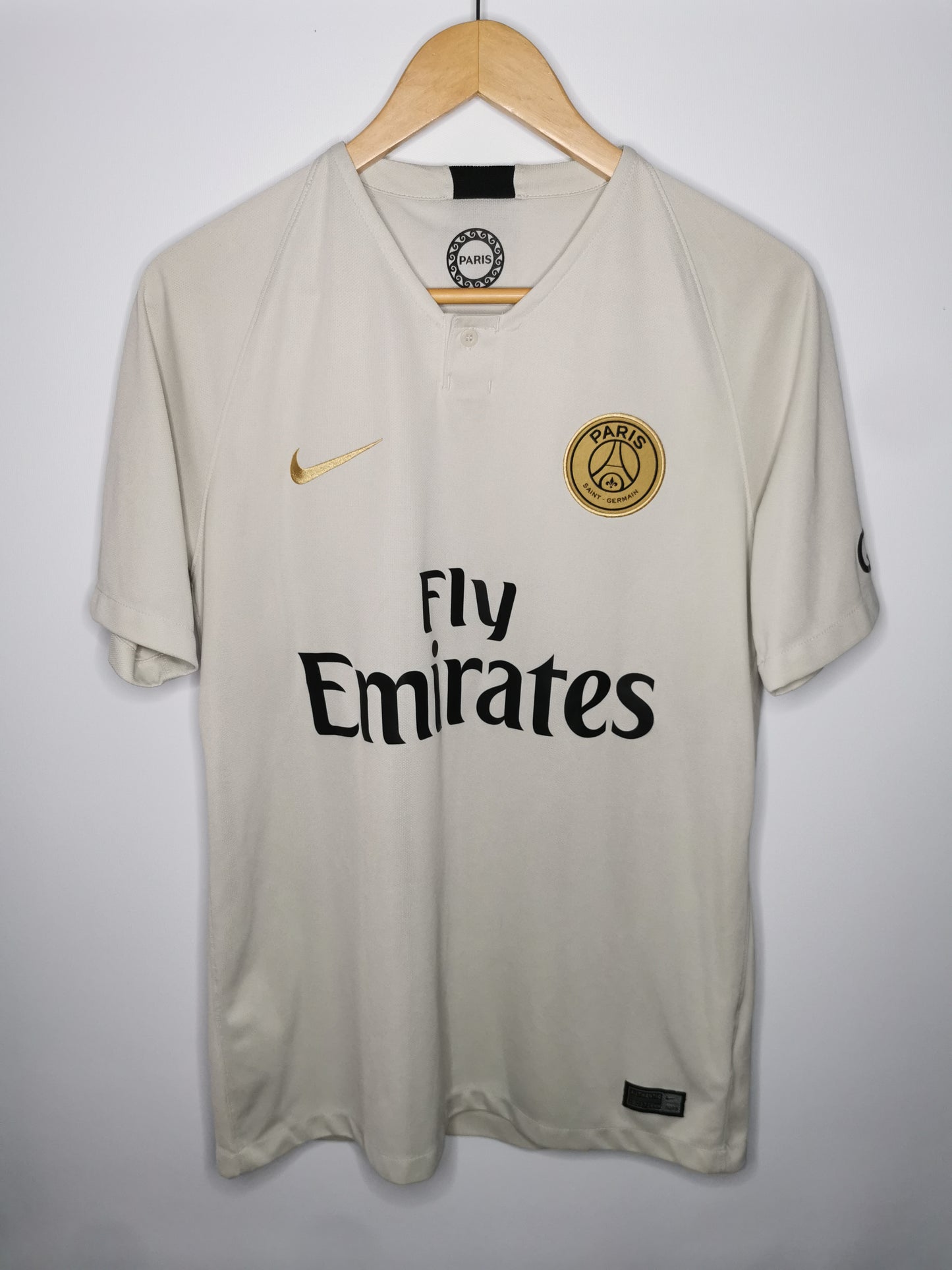 2018 PSG Away Mbappe 7, Medium