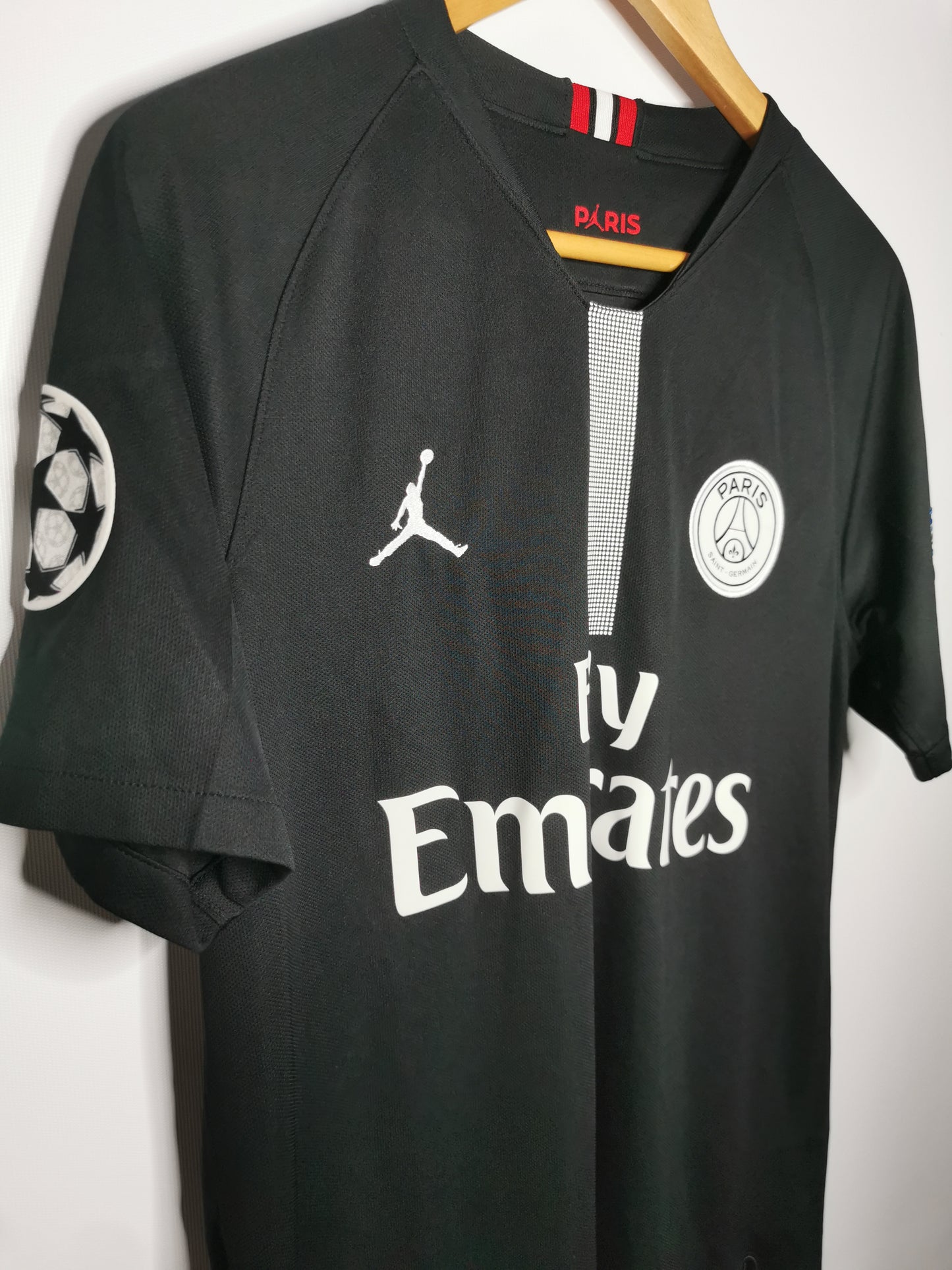 2018 PSG Third Mbappe 7, Medium
