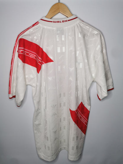 2000 Peru Home, Large