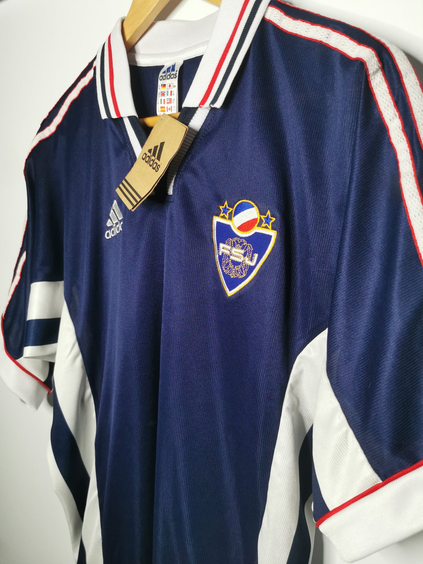 2000 Yugoslavia Home, X Large, BNWT