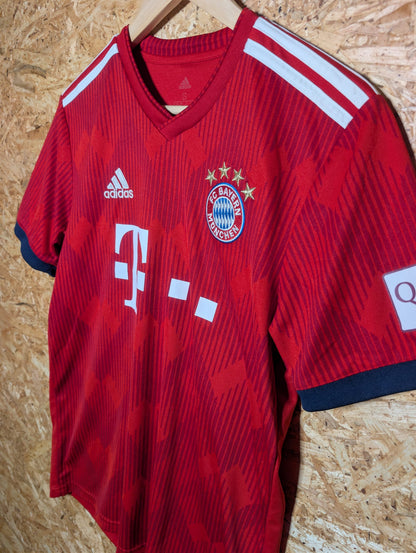 Authentic Bayern Munich 2018 Adidas Home Football Shirt 'Müller 13' Signed (Image 4)