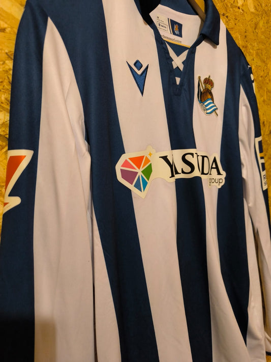 Authentic Martin Zubimendi Matchworn & Signed Real Sociedad Home 2024 vs Espanyol (Image 2)