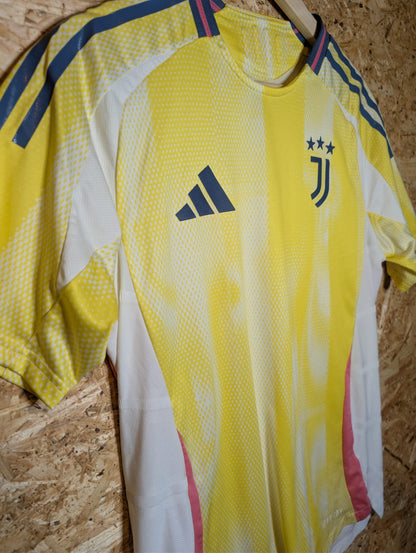 2024 Juventus Away Player Spec, Medium