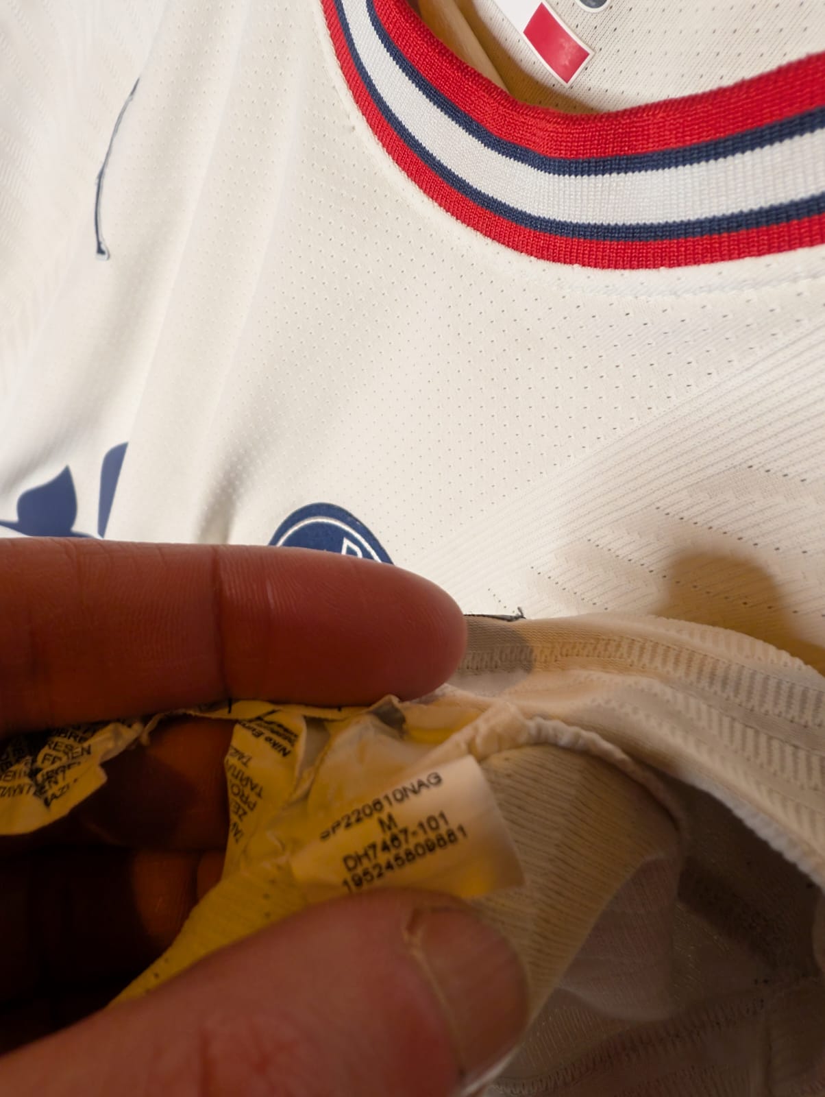 2021 PSG Fourth Player Spec 'Messi 30', Medium