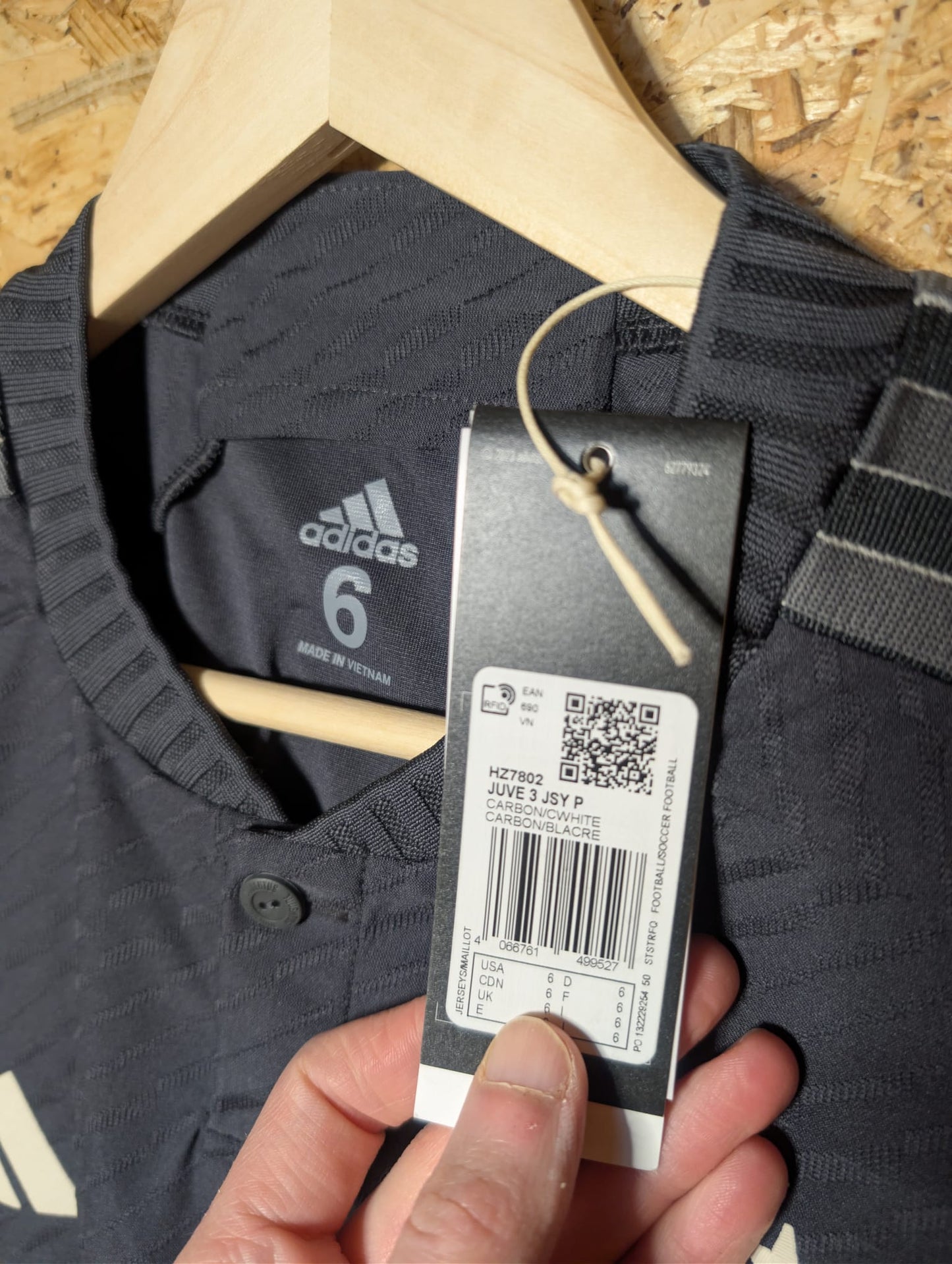 2023 Juventus Third Kitroom Issue, BNWT, Size 6 (Medium)