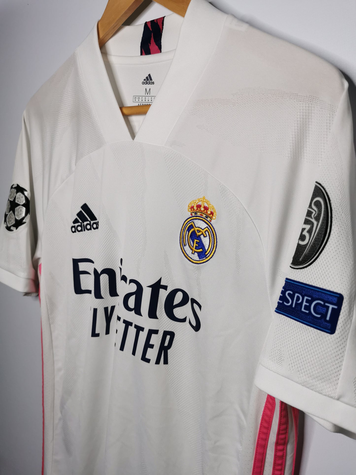 2020 Real Madrid Home 'Valverde 15', Medium