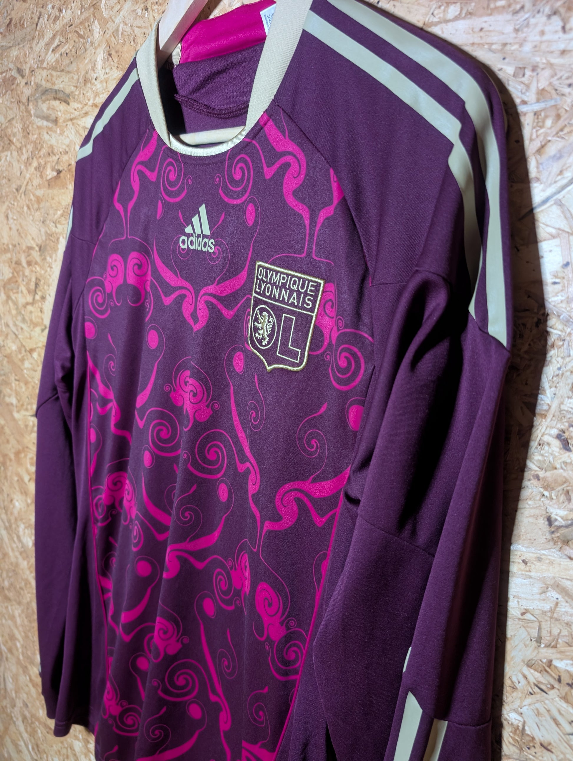 Authentic Lyon 2010 Adidas Long Sleeve Player Spec Away Football Shirt (Image 4)