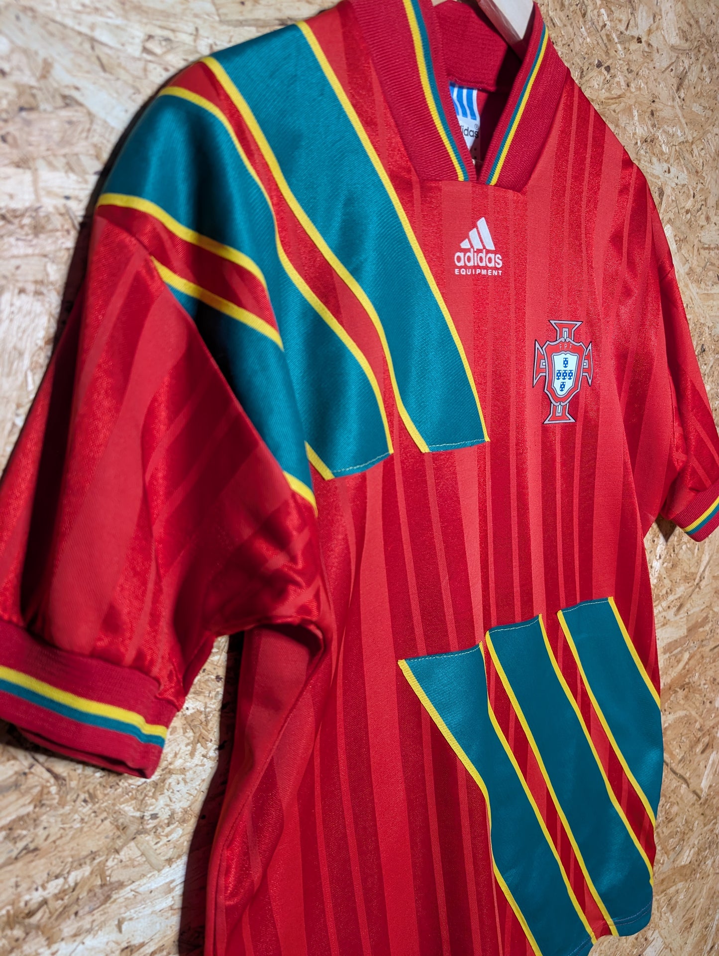 1994 Portugal Home, Jaspo Medium (fits Medium)