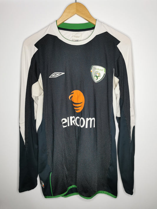 2007 Ireland Goalkeeper, Small (fits Medium)