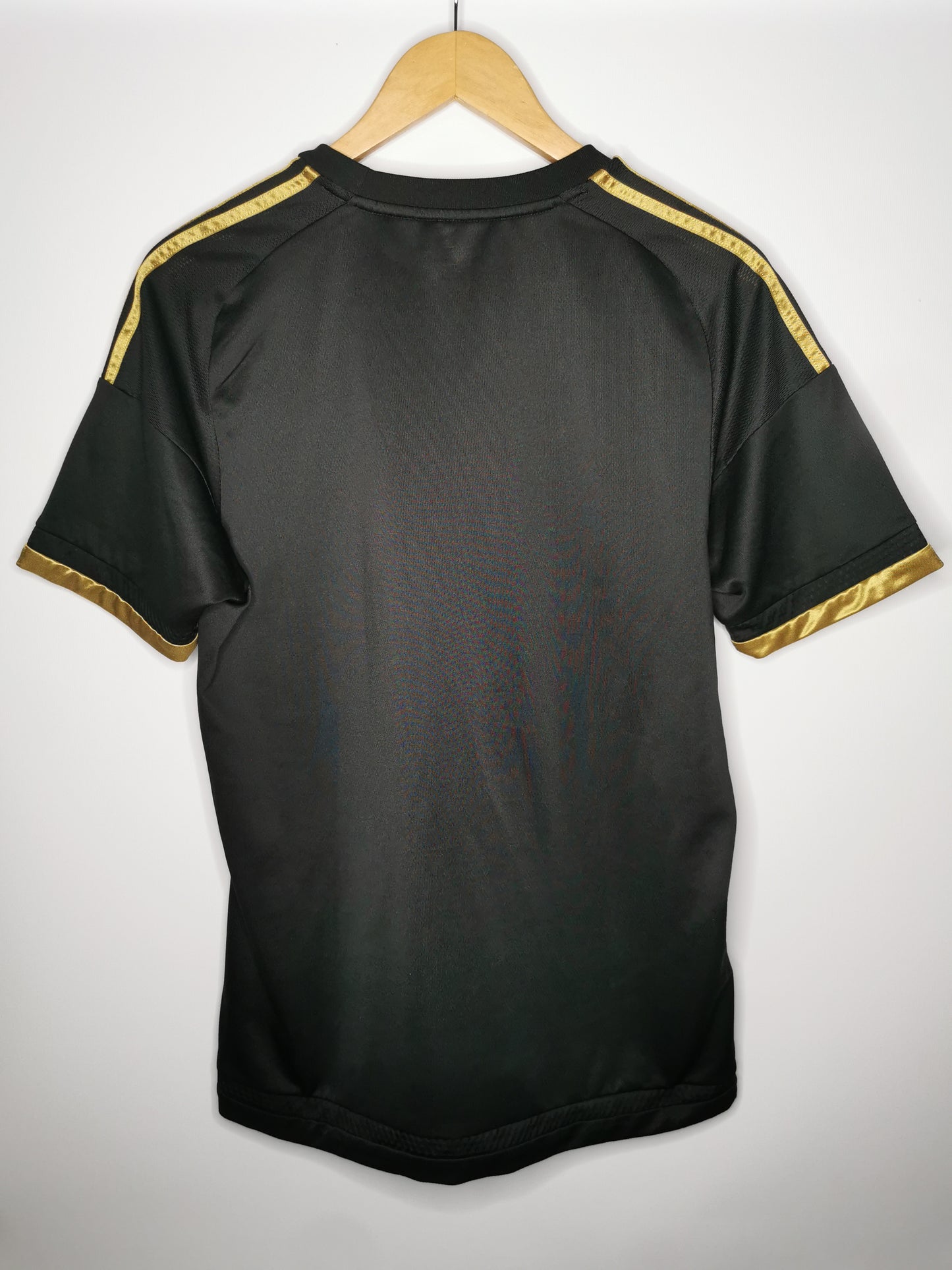 2015 Juventus Third, Medium