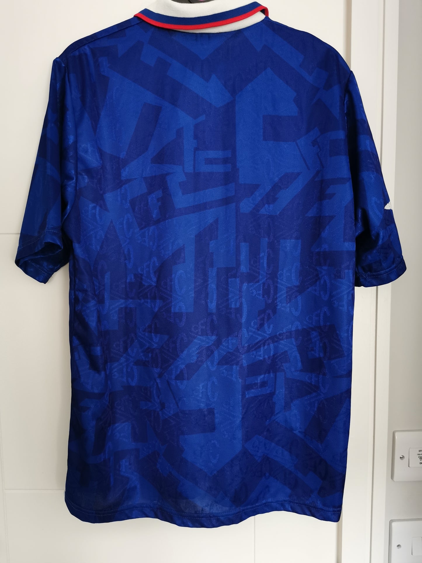 1991 Chelsea Home, Medium