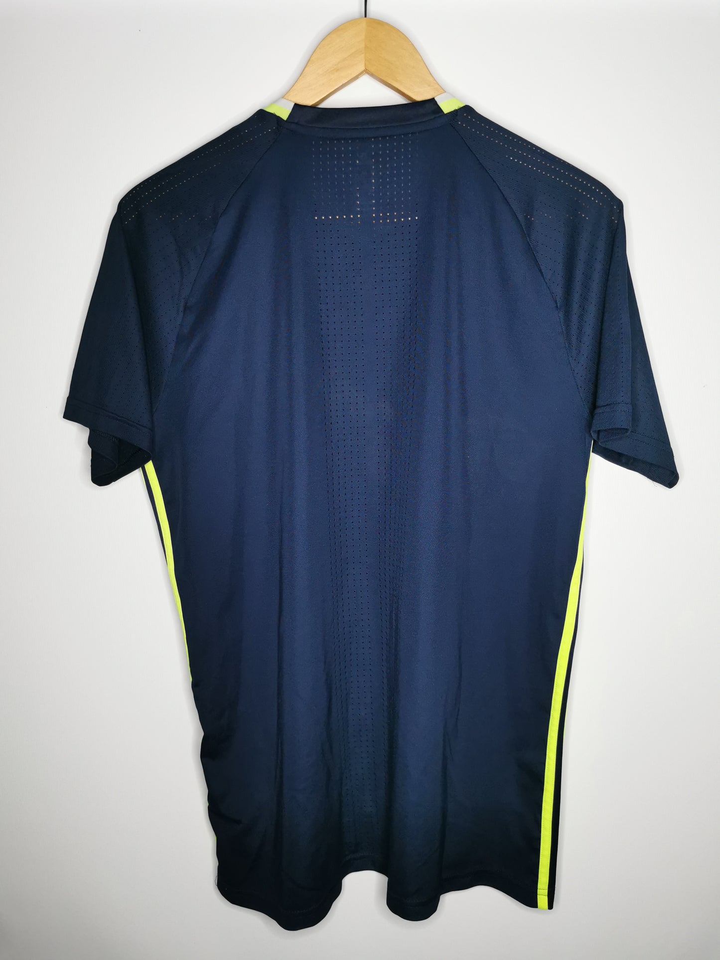 2014 Sweden Training Tee, Large (fits Medium)