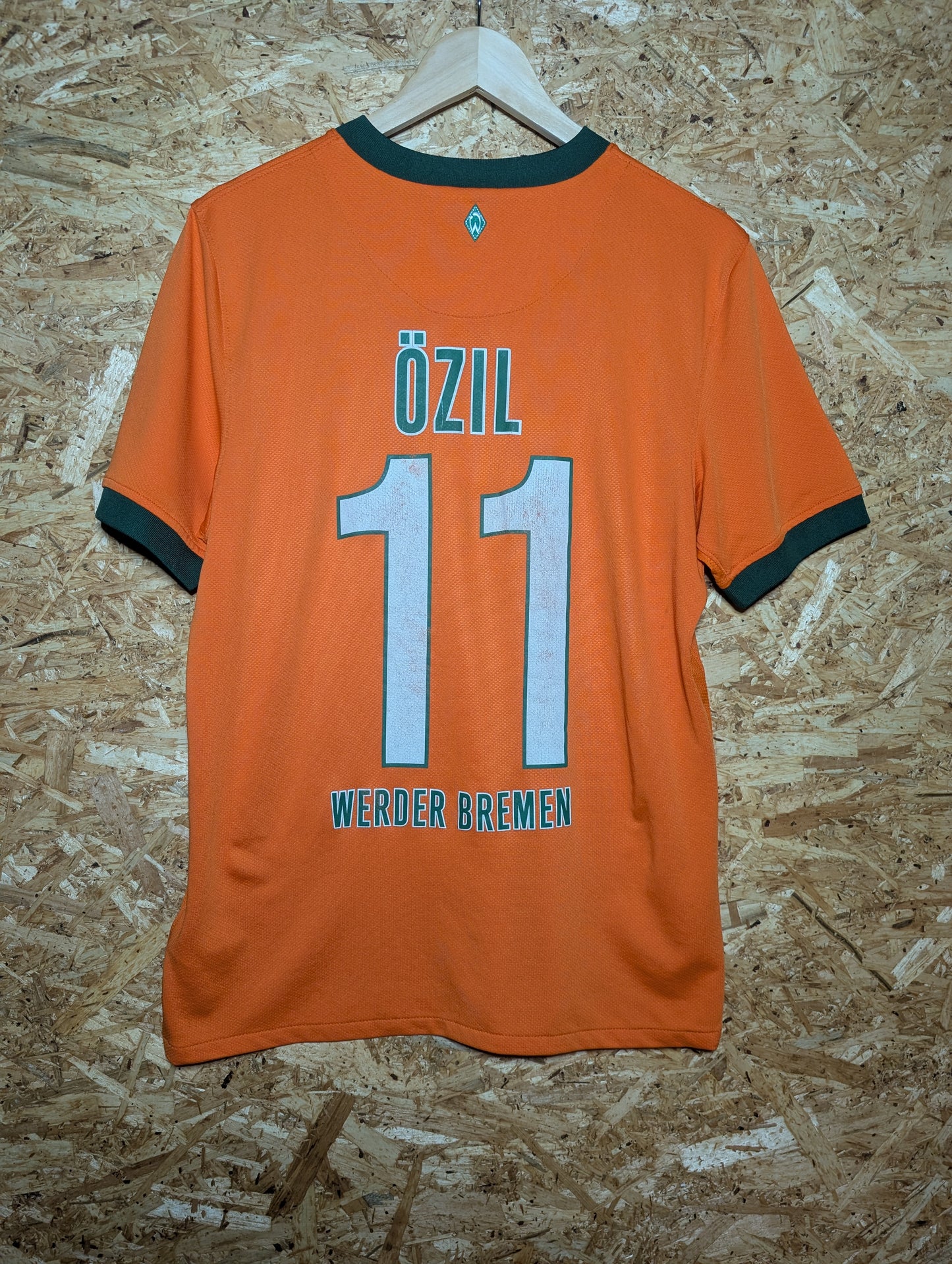 Authentic Werder Bremen 2009 Nike Away Football Shirt 'Özil 11' (Image 2)