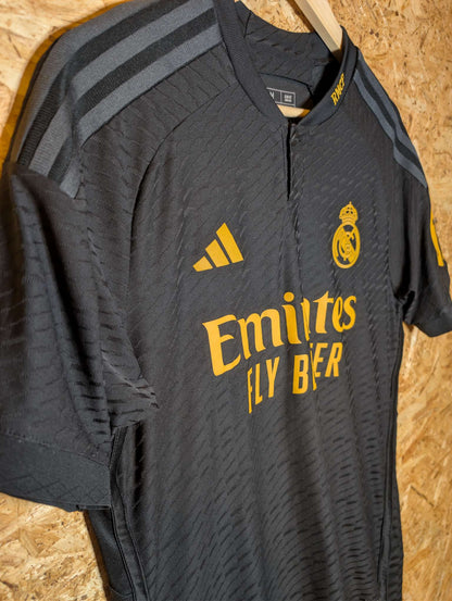 2023 Real Madrid Third Player Spec 'Camavinga 12', Medium