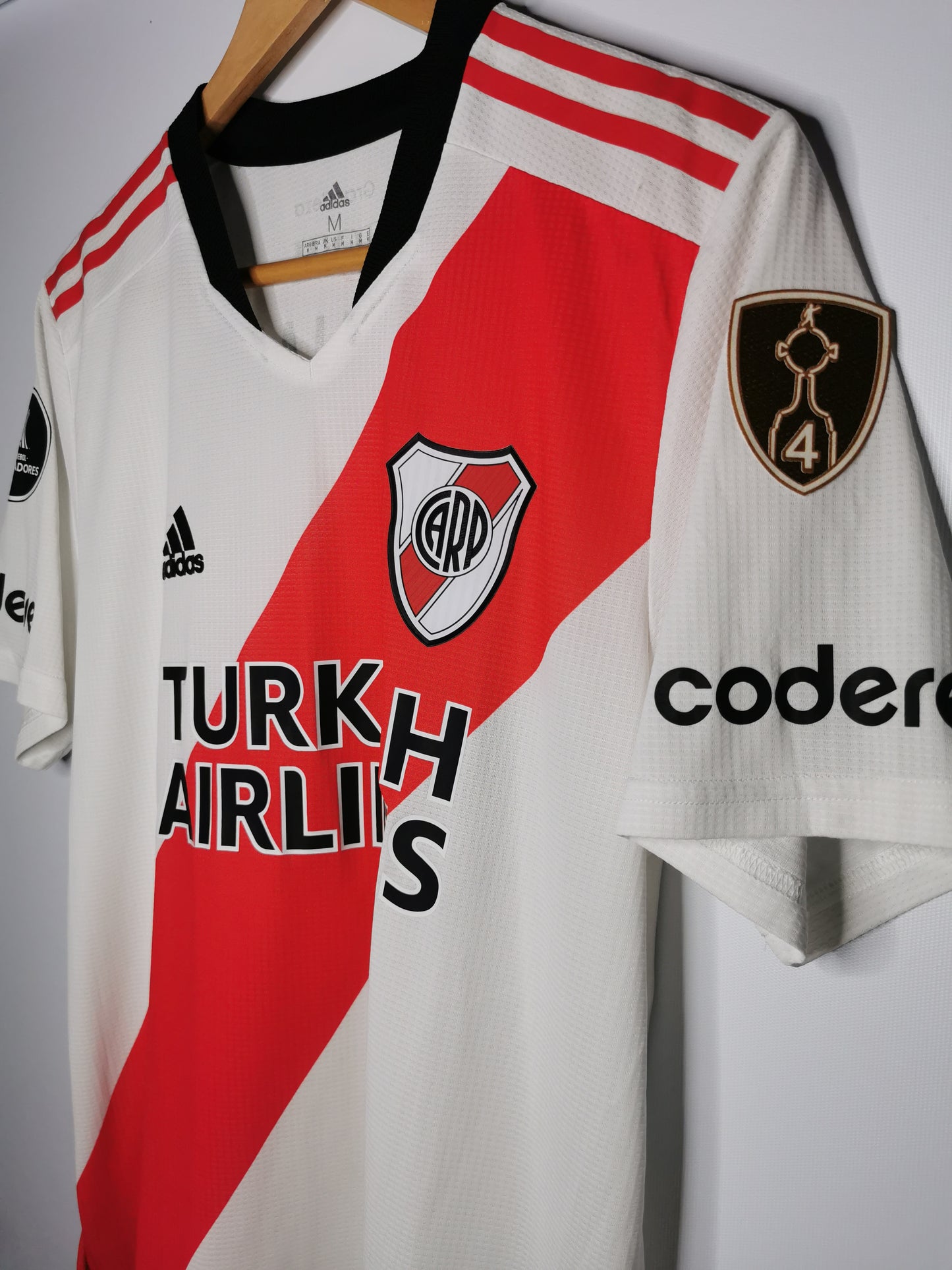 2021 River Plate Home Player Spec 'E. Fernandez 13', Medium