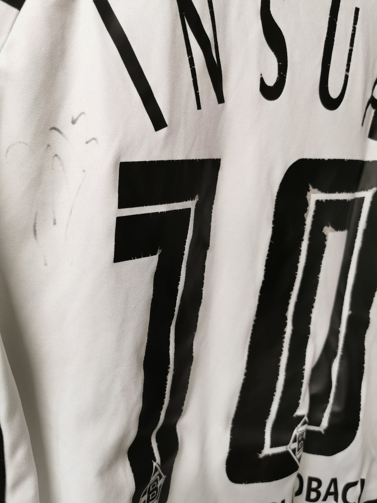2006 Borussia Monchengladbach Home 'Insua 10' signed, Medium