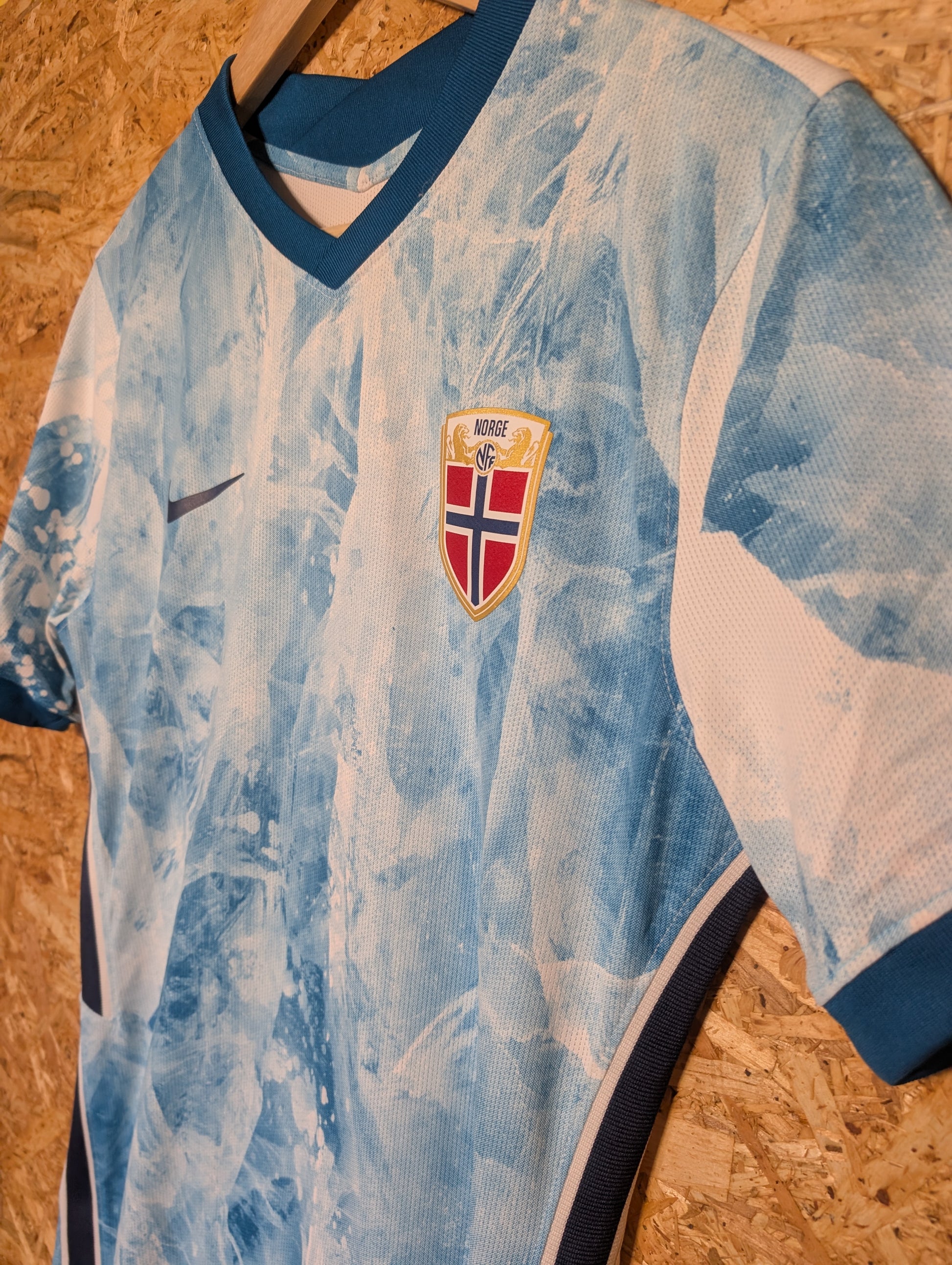 Authentic Norway 2020 Nike Away Kitroom Issue Football Shirt - Image 4