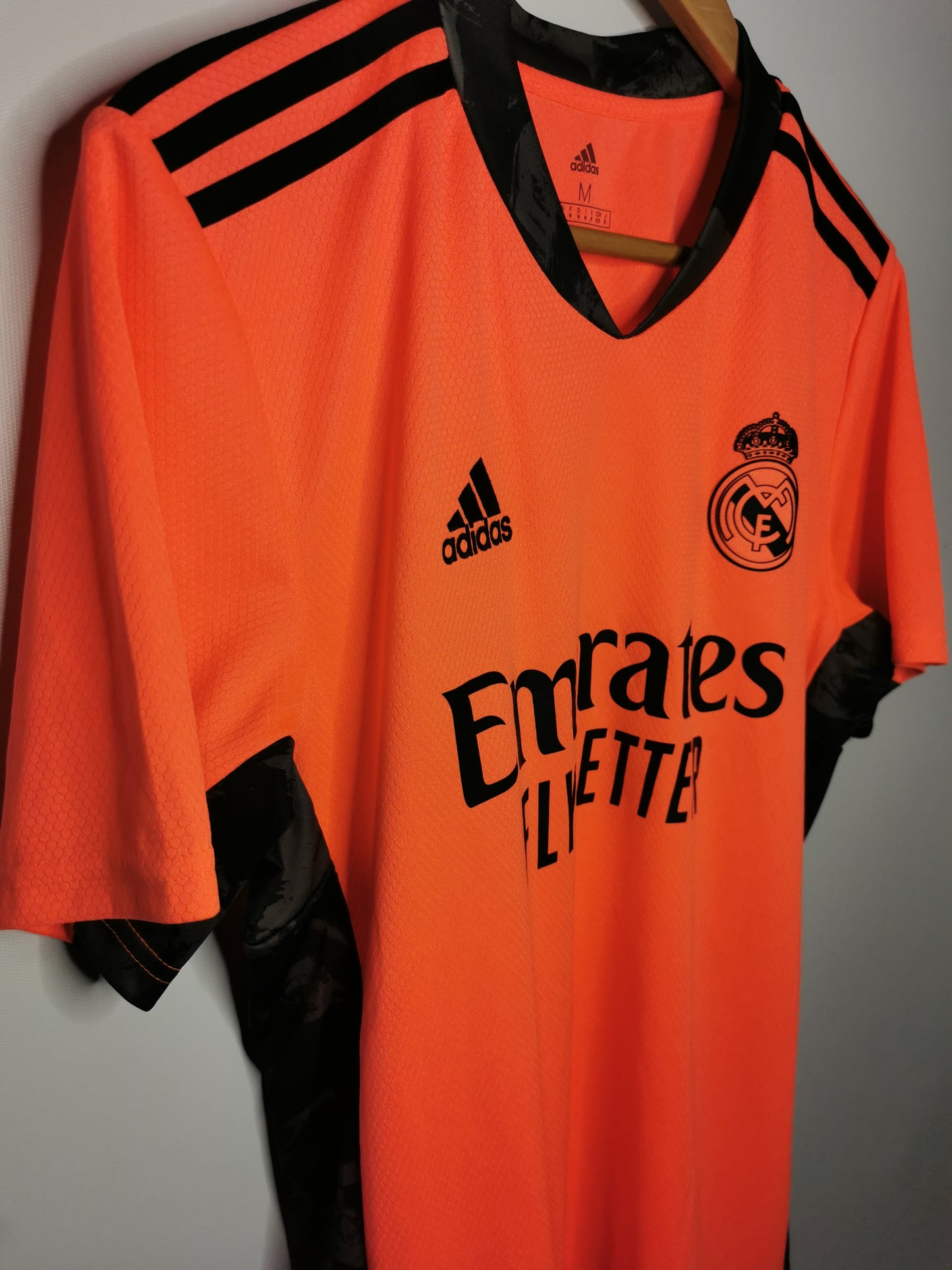 2020 Real Madrid Goalkeeper, Medium