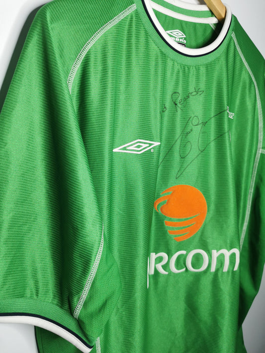 Authentic 2002 Ireland Home Niall Quinn signed (Image 2)