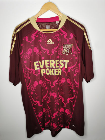 2010 Lyon Away, Large
