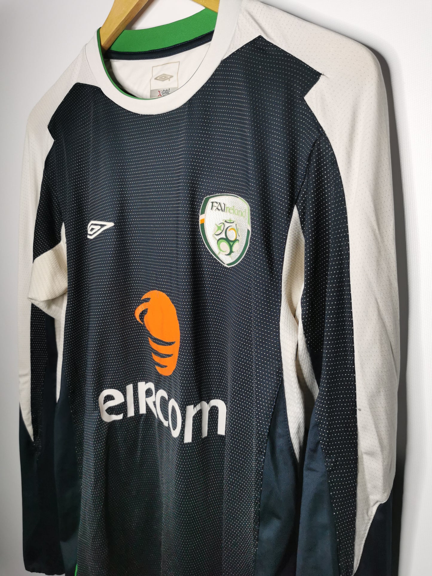 2007 Ireland Goalkeeper, Small (fits Medium)