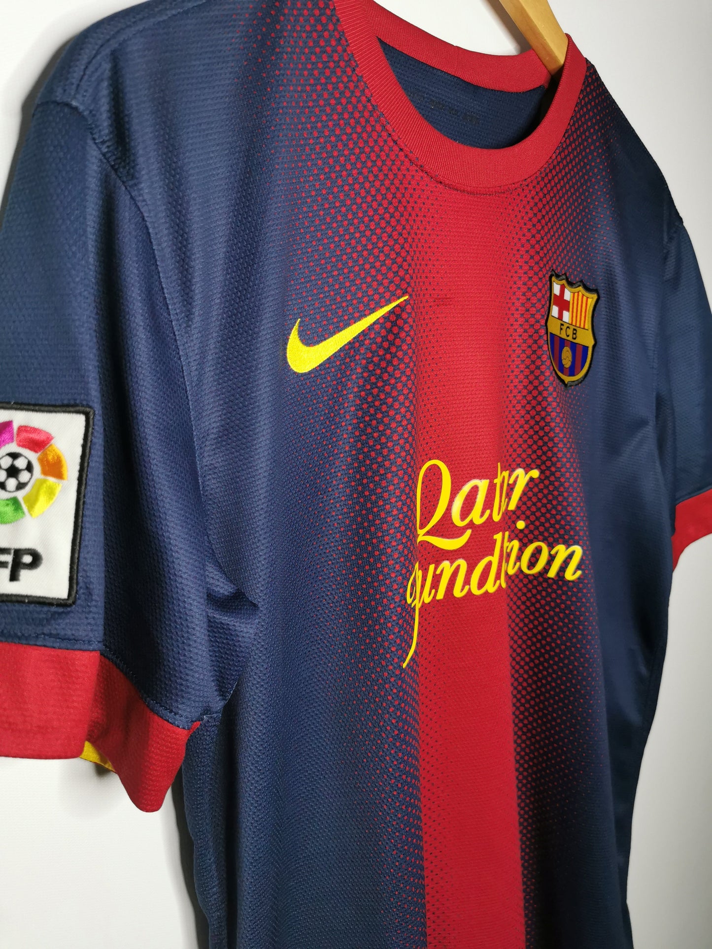 2013 Barcelona Home, Medium