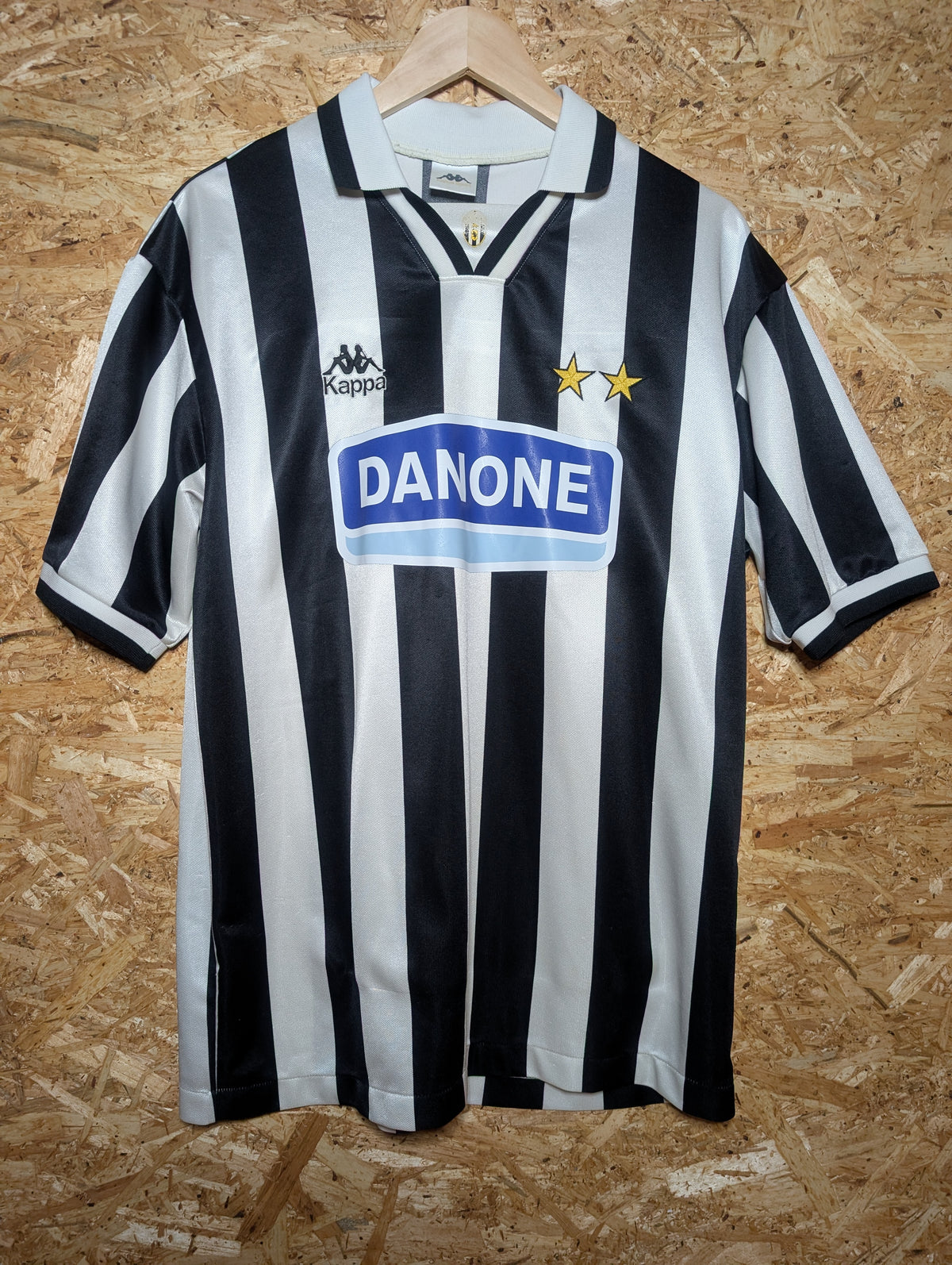 Authentic Juventus 1994 Kappa Black and White Home Football Shirt (Image 1)
