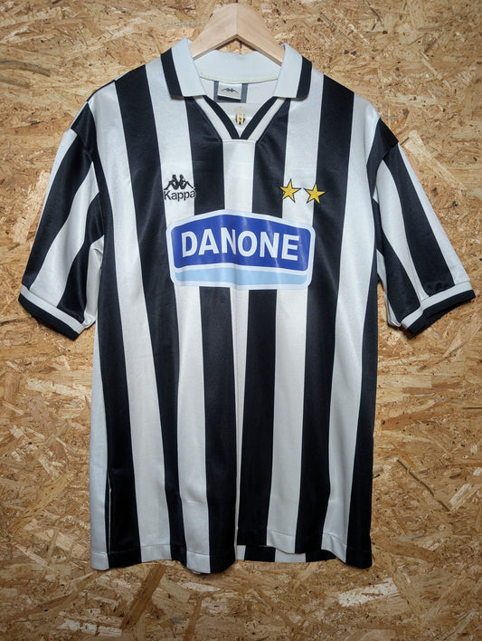 Authentic Juventus 1994 Kappa Black and White Home Football Shirt (Image 1)