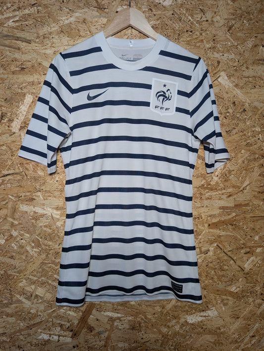 Authentic France 2011 Nike Away Player Spec Football Shirt - Image 1