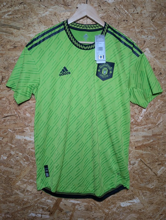 Manchester United Third 2022 Adidas Kitroom Issued Football Shirt, Size 7 (Medium-Large), BNWT