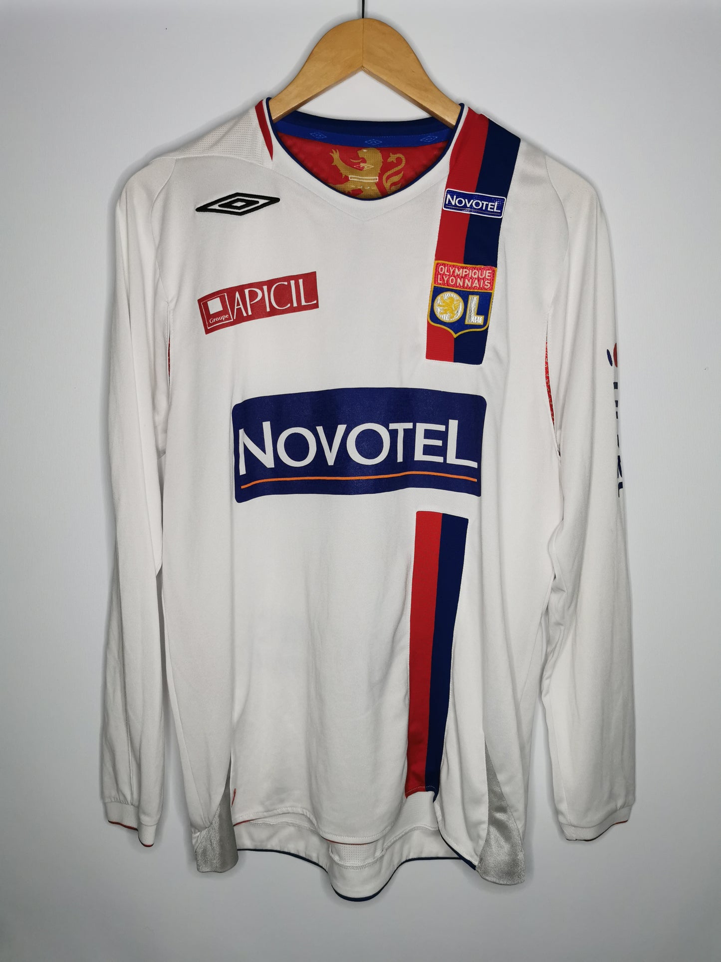 2006 Lyon Home Long Sleeve Karim Benzema Match Issued #19, X Large