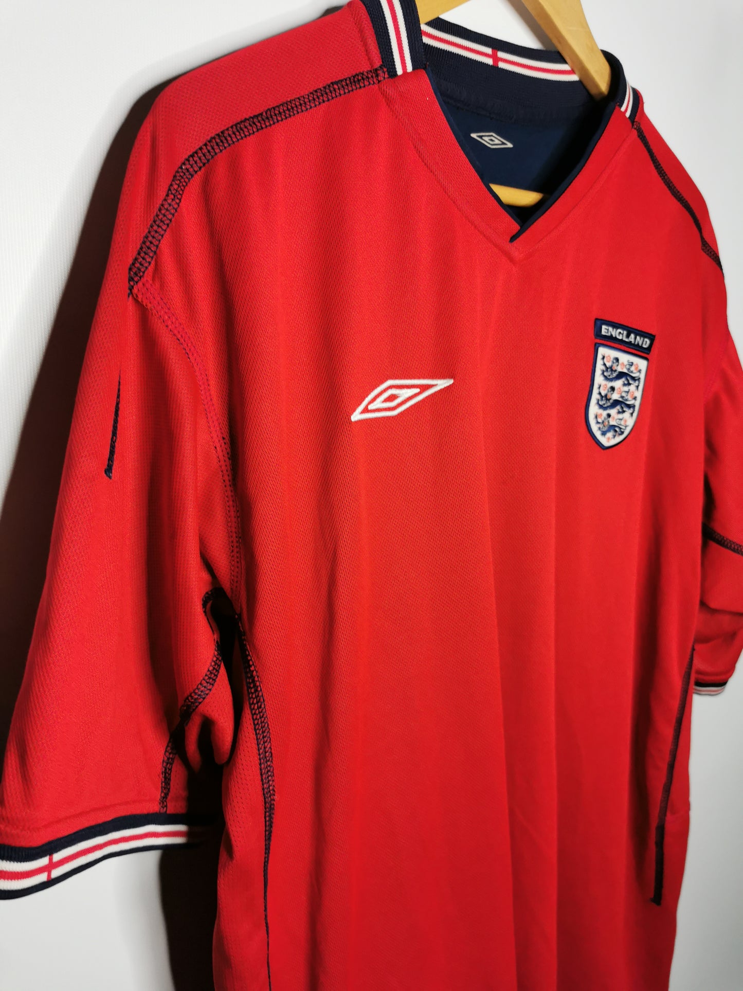 2002 England Away, Large