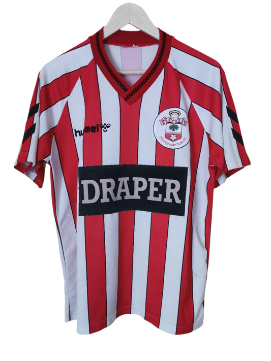 1989 Southampton Home, Medium