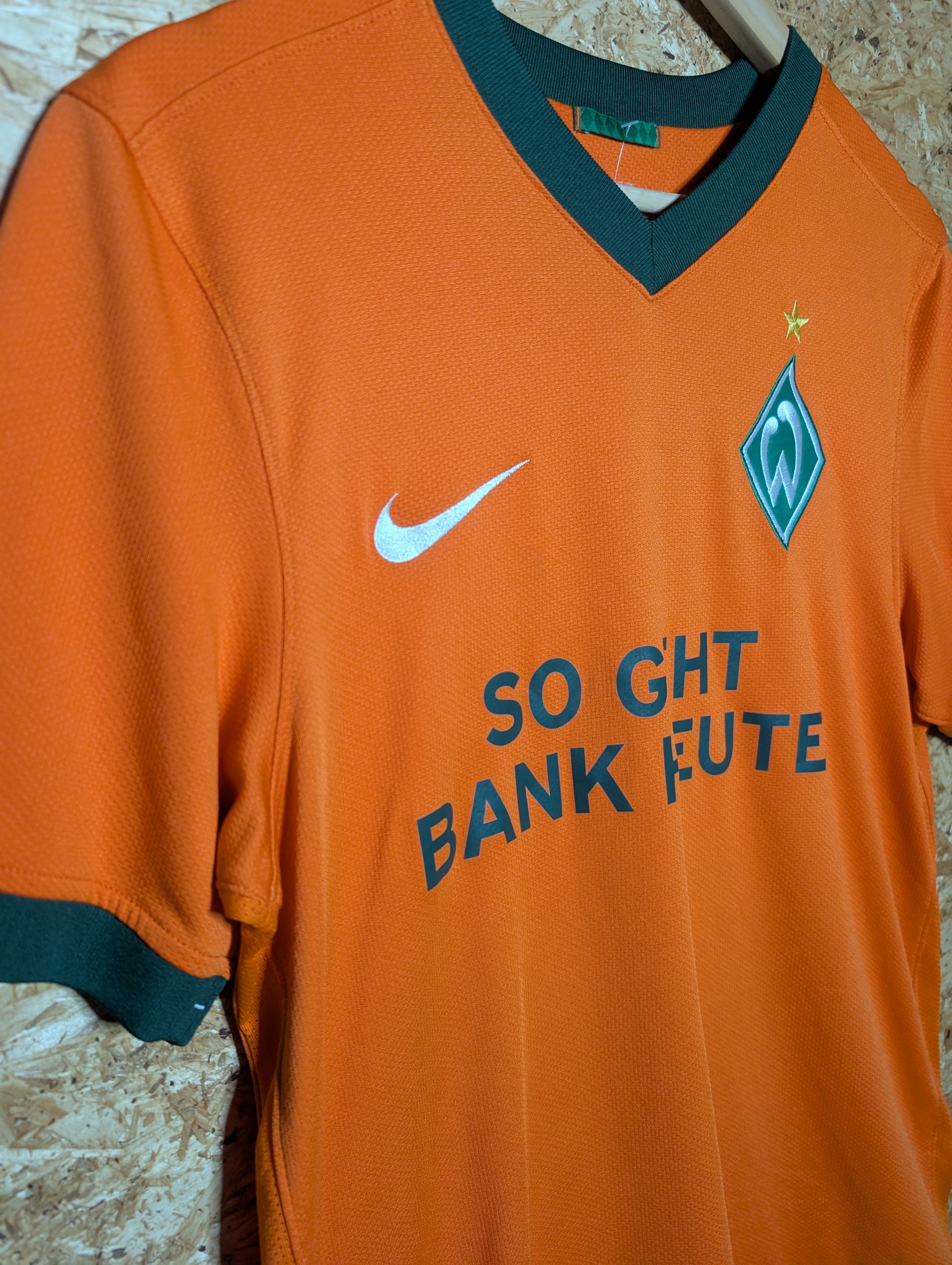 Authentic Werder Bremen 2009 Nike Away Football Shirt 'Özil 11' (Image 3)