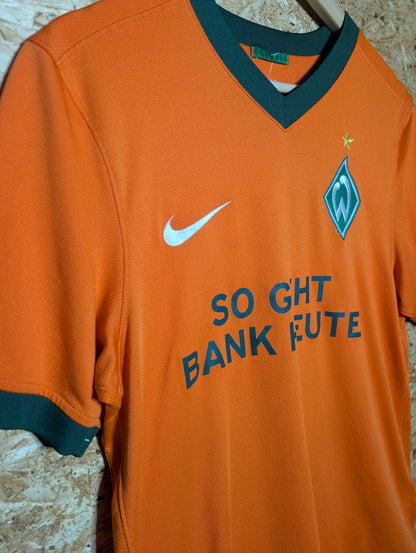 Authentic Werder Bremen 2009 Nike Away Football Shirt 'Özil 11' (Image 3)