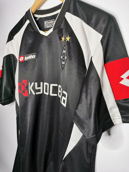 2006 Borussia Monchengladbach Away, Medium