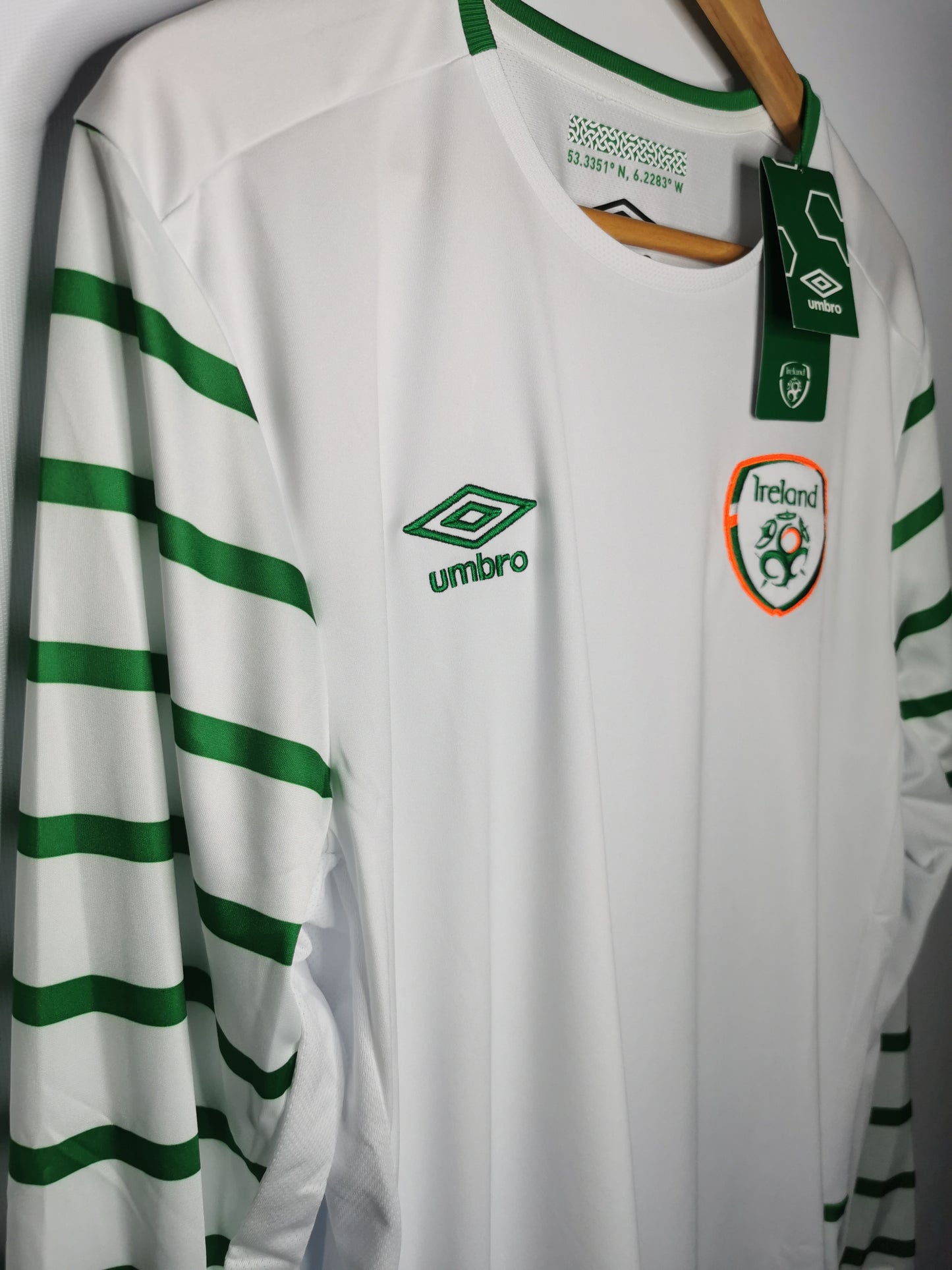 2016 Ireland Away Long Sleeve Player Issue, Large, BNWT