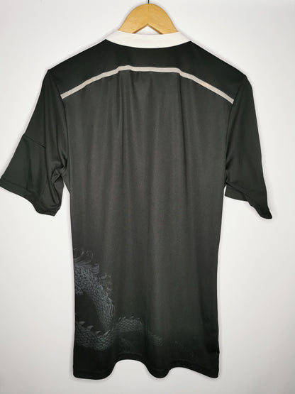 2014 Real Madrid Third, Medium