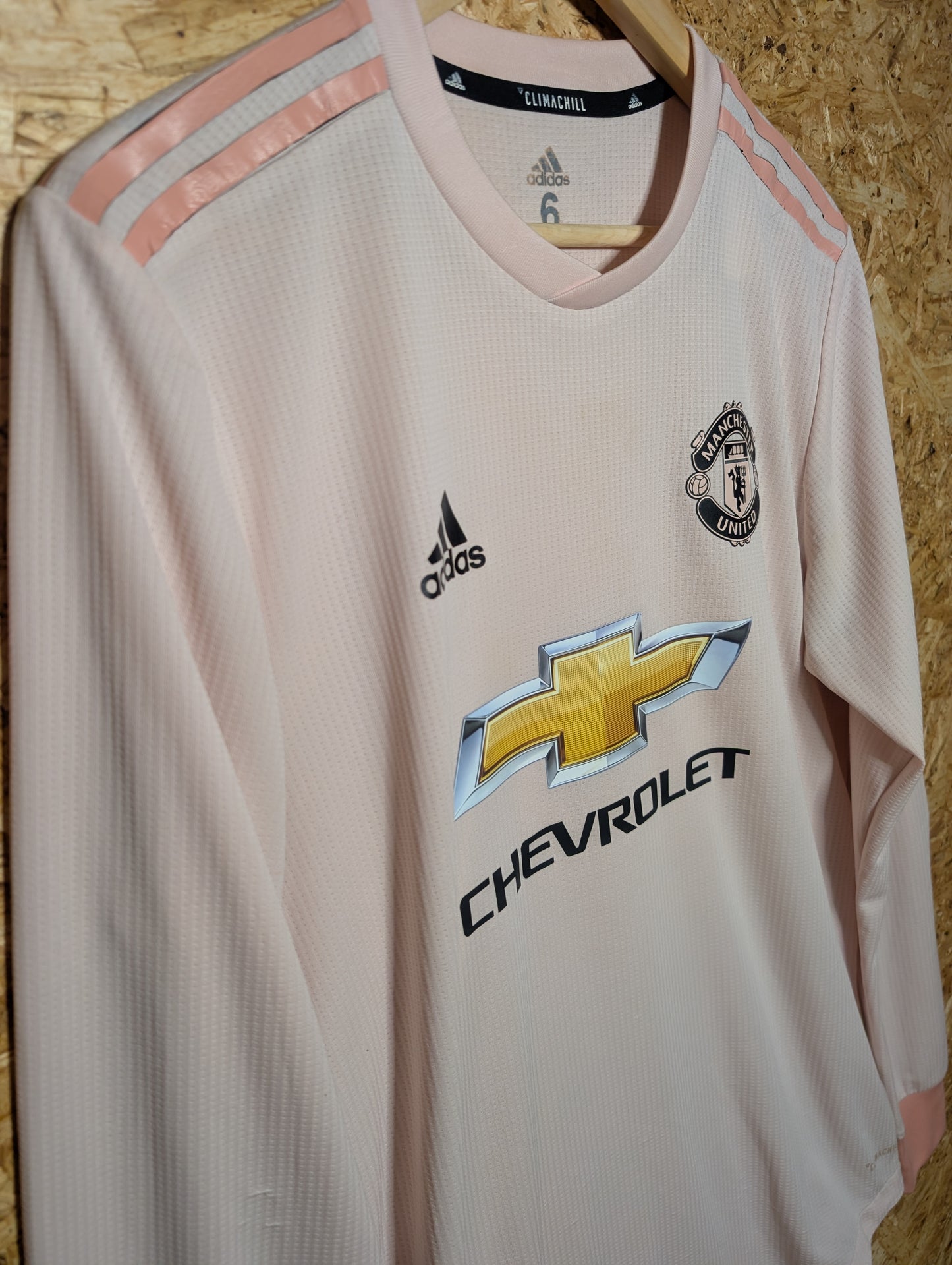 Manchester United Away 2018 Adidas Long Sleeve Kitroom Issued Football Shirt, Size 6 (Medium)