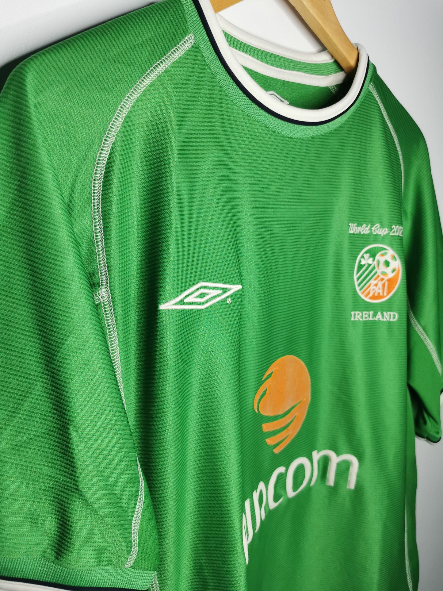 2002 Ireland Home, Medium