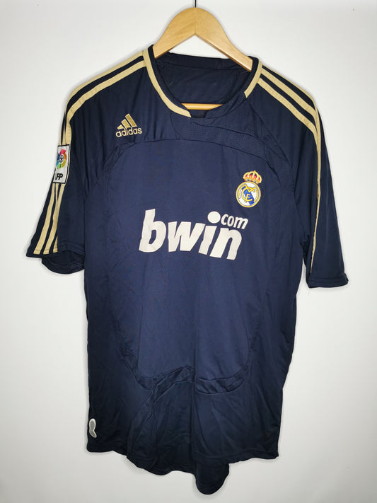 2007 Real Madrid Away, Medium
