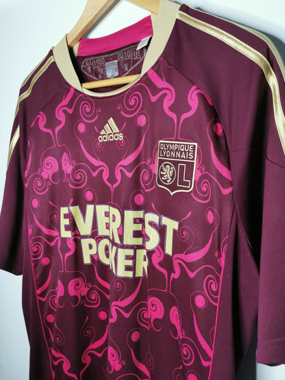 2010 Lyon Away, Large