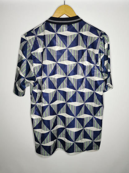 1990 Northern Ireland Away, Medium