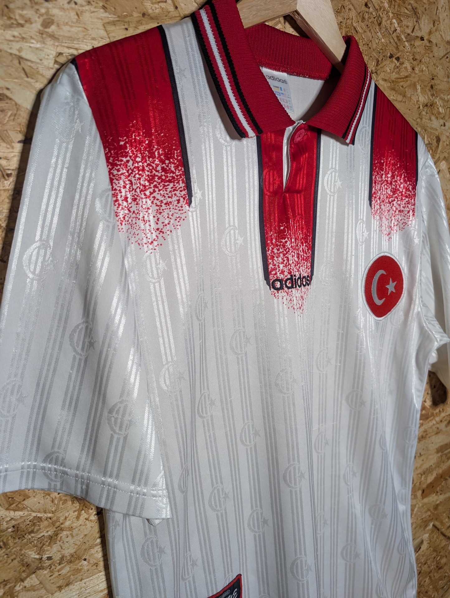 1996 Turkey Away, Small