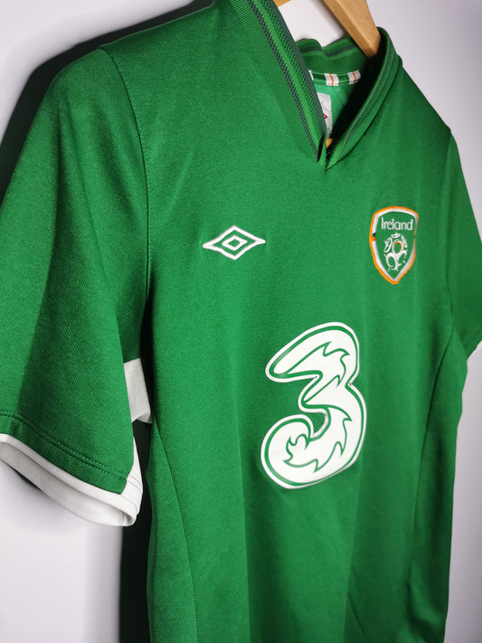 Authentic 2013 Ireland Home (Image 2)