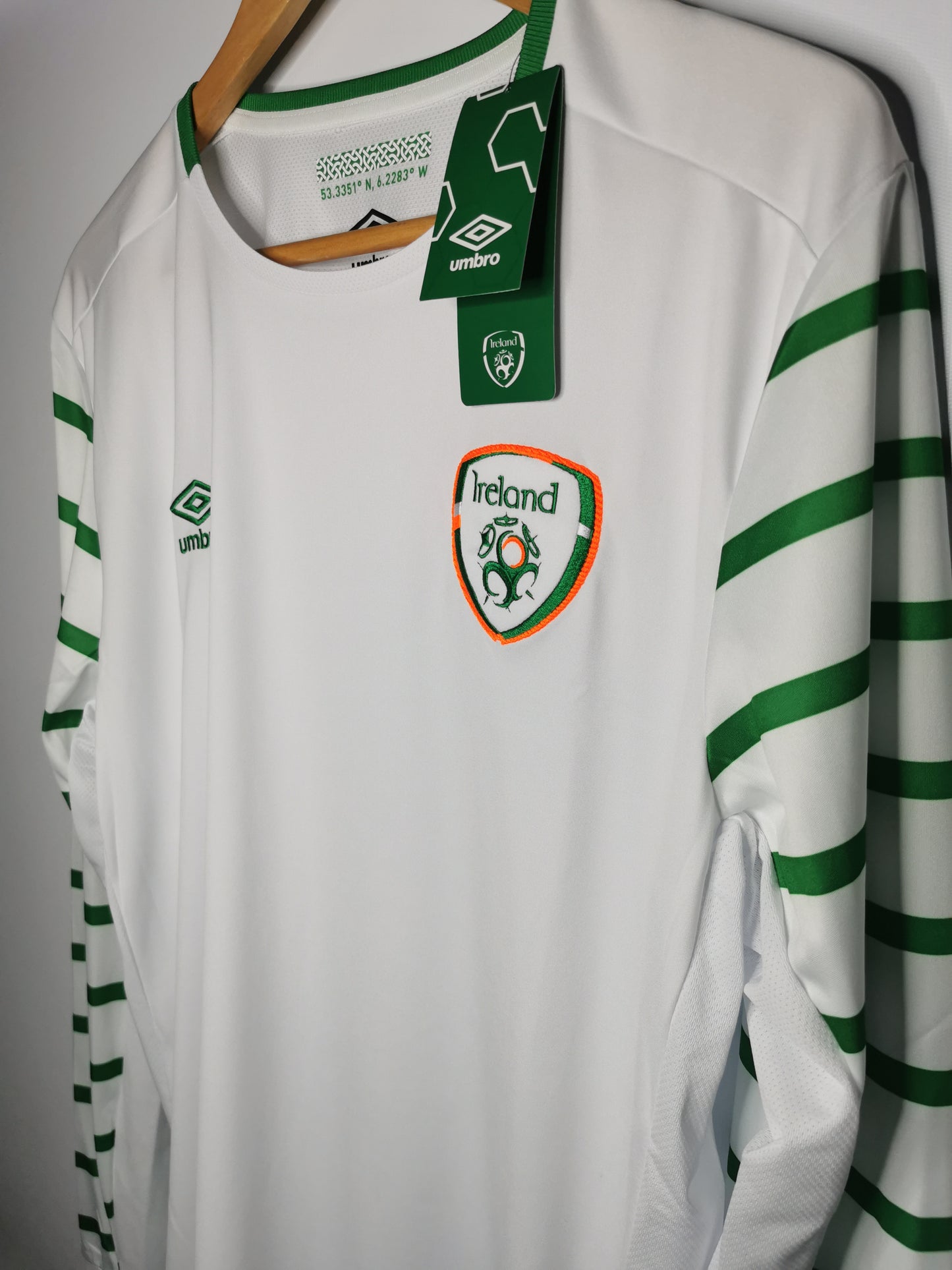 2016 Ireland Away Long Sleeve Player Issue, Large, BNWT