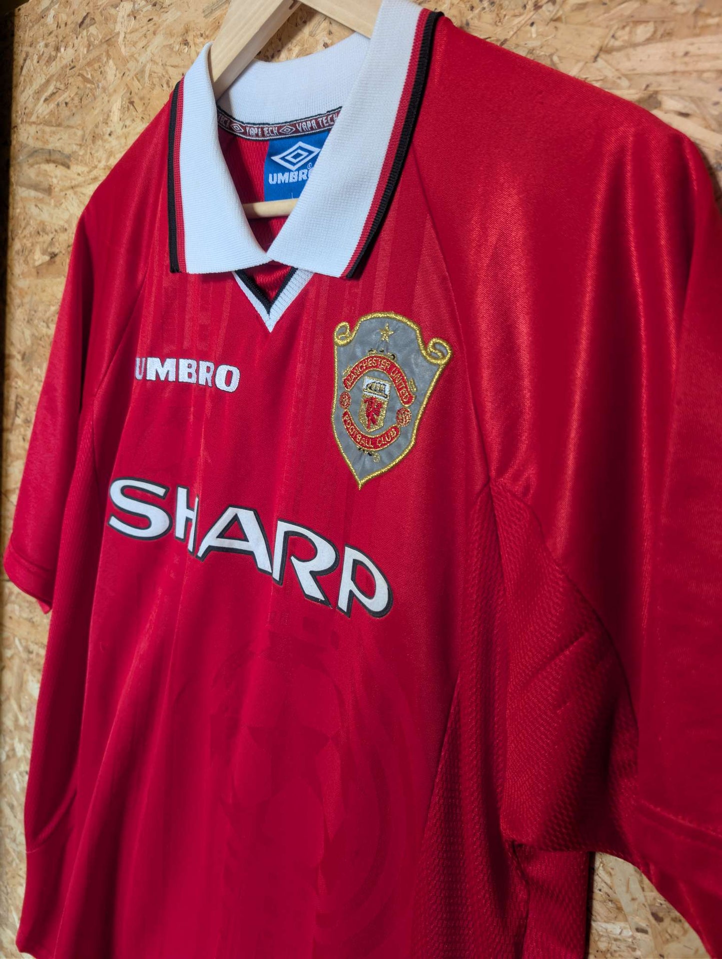 1999 Man United European Home (1 Star), Large