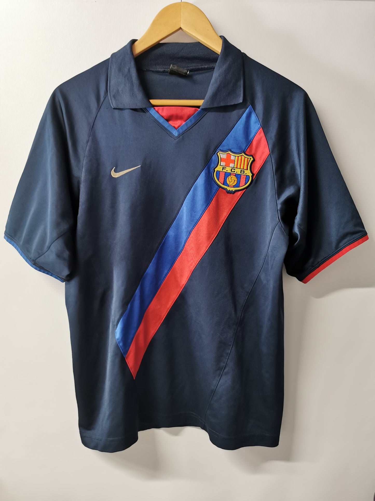 2003 Barcelona Away, Small