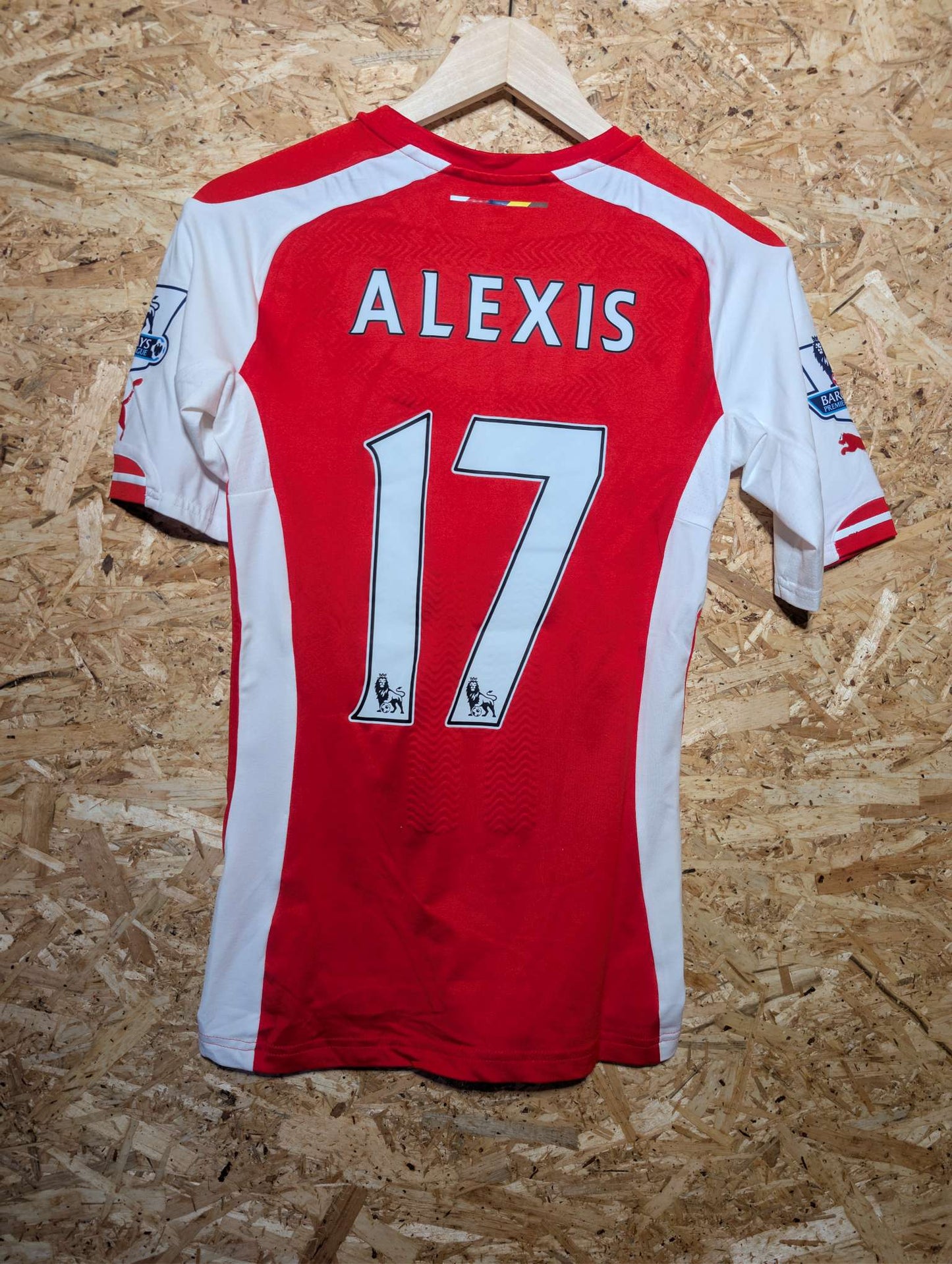 2015 Arsenal Home Kitroom Issue 'Alexis 17', Medium