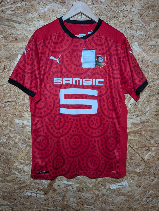 Stade Rennes 2020 Puma Home Football Shirt 'Camavinga 10' BNWT (Image 1)